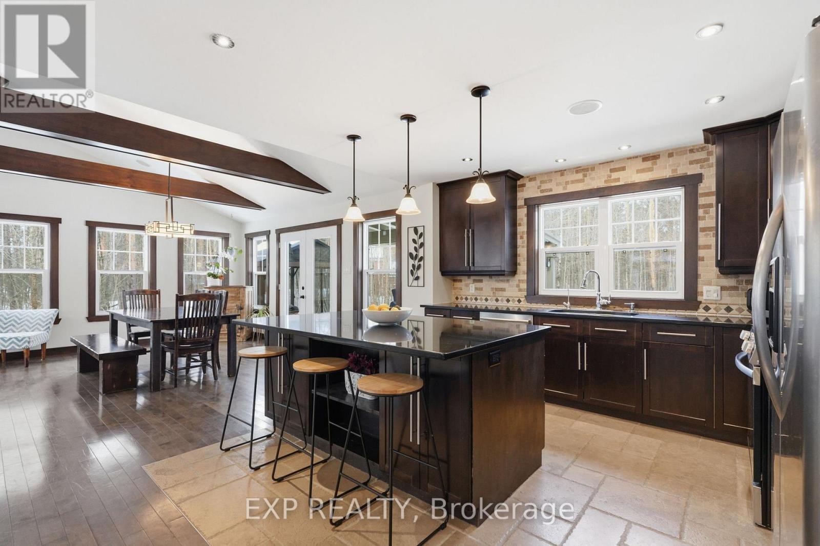 












1105 VINETTE ROAD

,
Clarence-Rockland,




Ontario
K0A1N0

