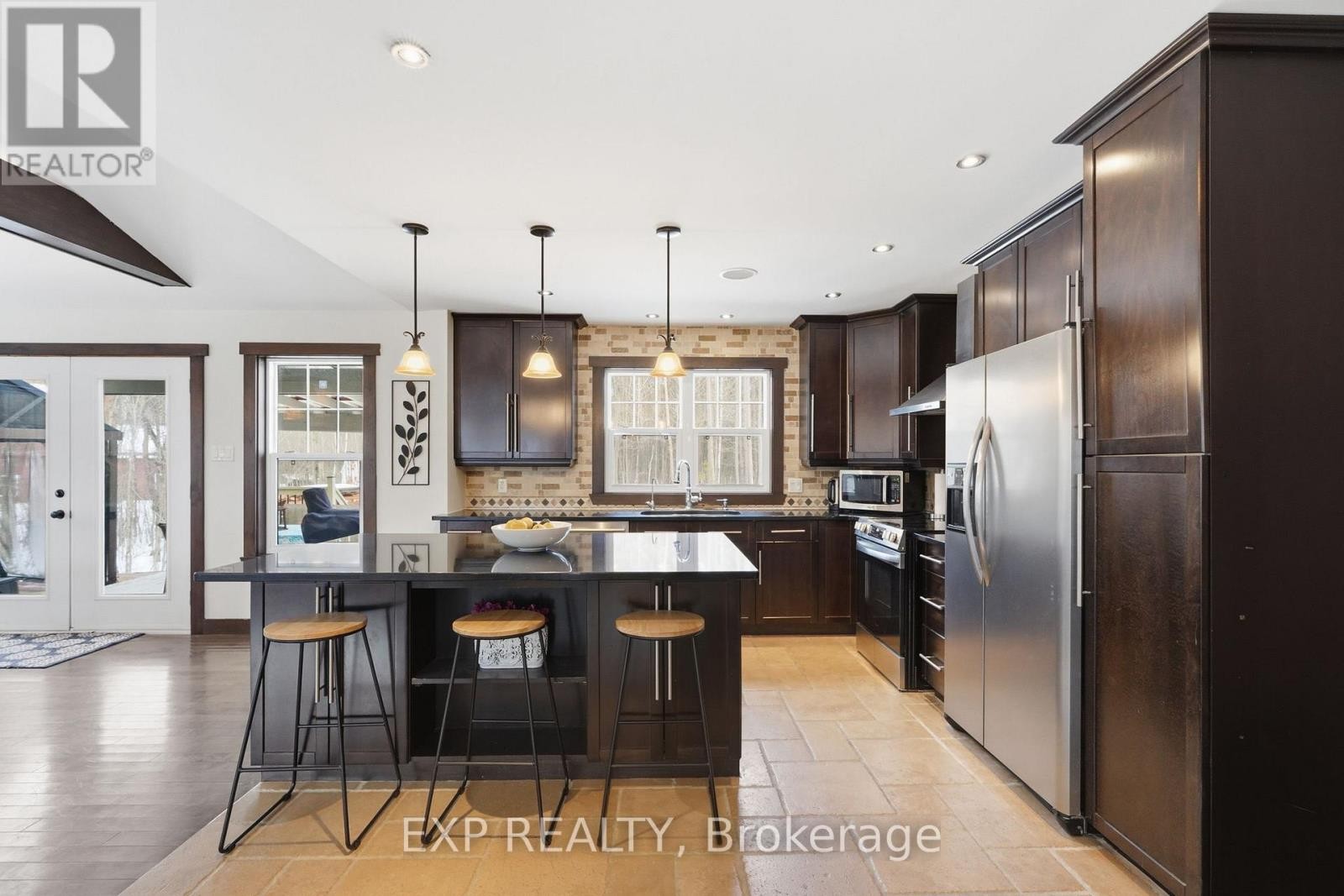 












1105 VINETTE ROAD

,
Clarence-Rockland,




Ontario
K0A1N0

