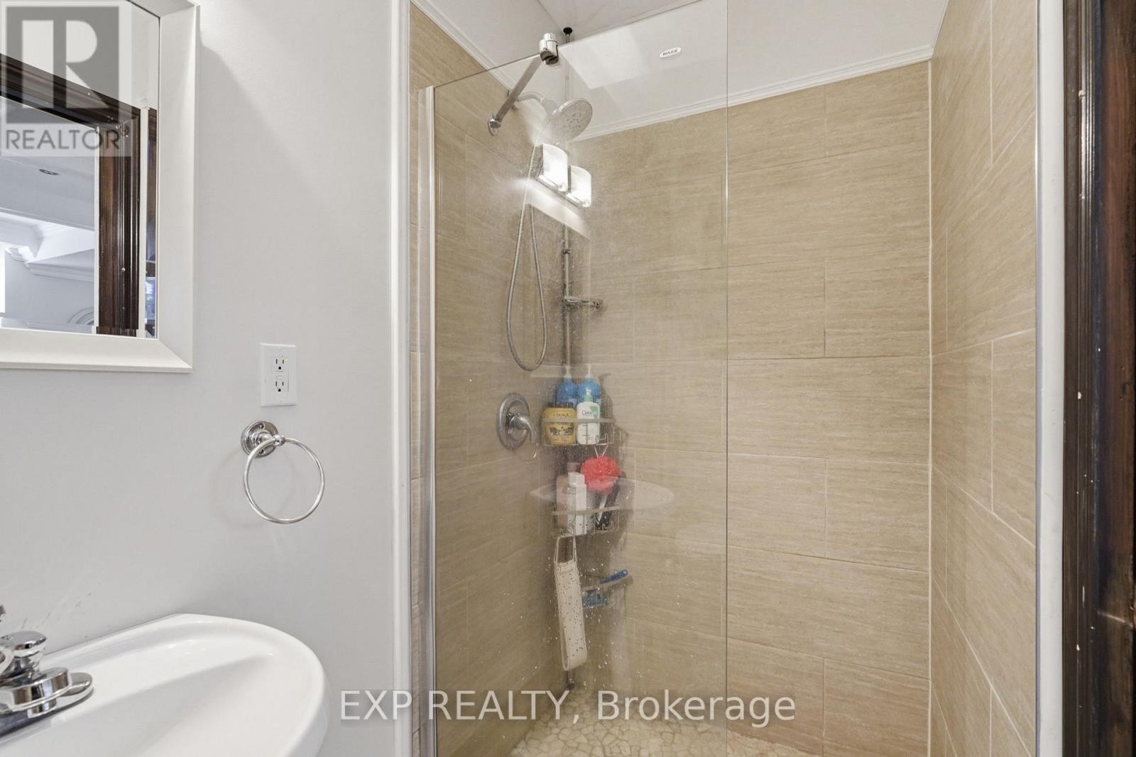 












1105 VINETTE ROAD

,
Clarence-Rockland,




Ontario
K0A1N0

