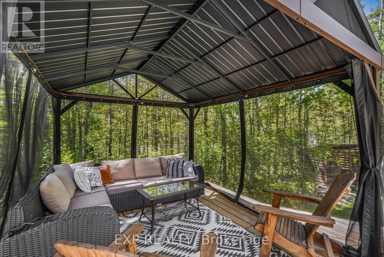 












1105 VINETTE ROAD

,
Clarence-Rockland,




Ontario
K0A1N0

