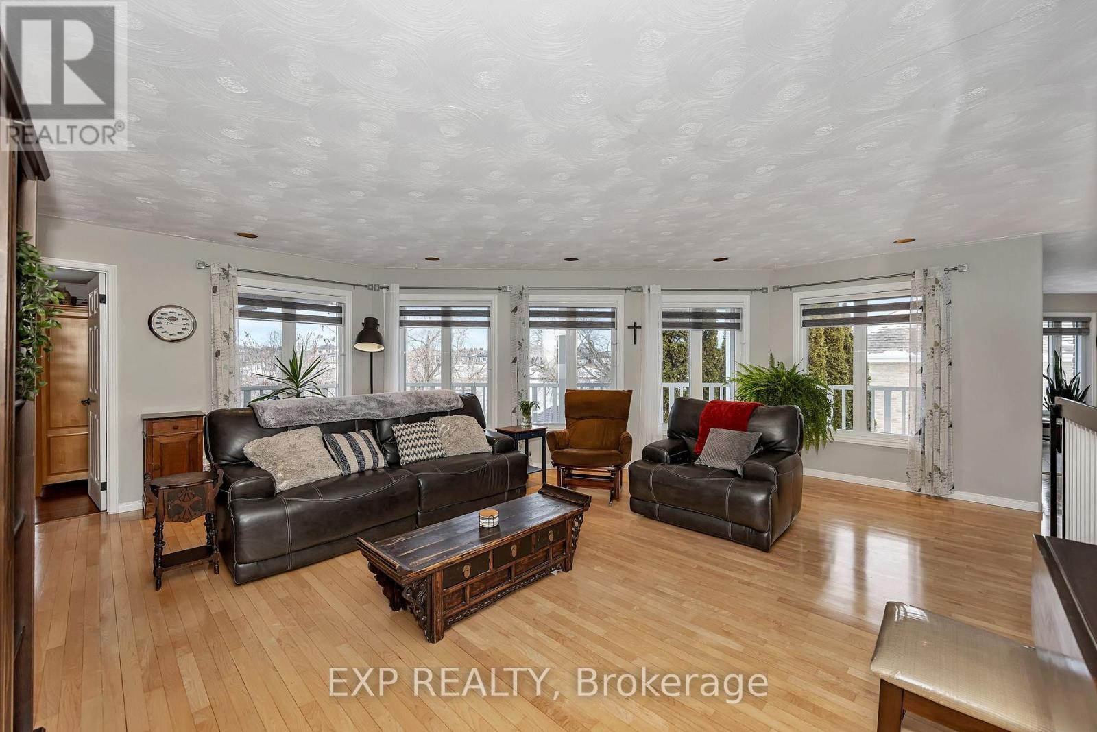 












806 LAVAL STREET

,
Casselman,




Ontario
K0A1M0

