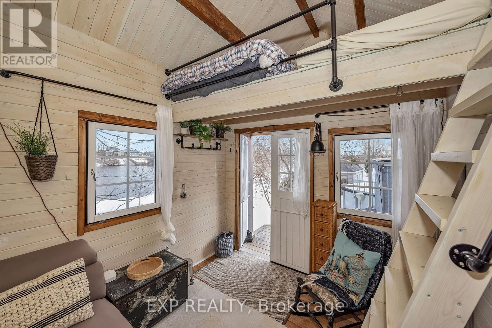 












806 LAVAL STREET

,
Casselman,




Ontario
K0A1M0

