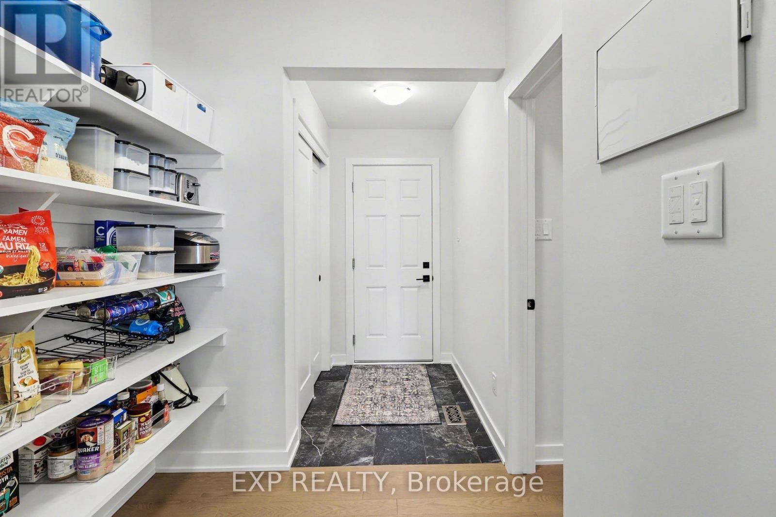 












540 MONTJAY ROAD

,
Ottawa,




Ontario
K4A5R2

