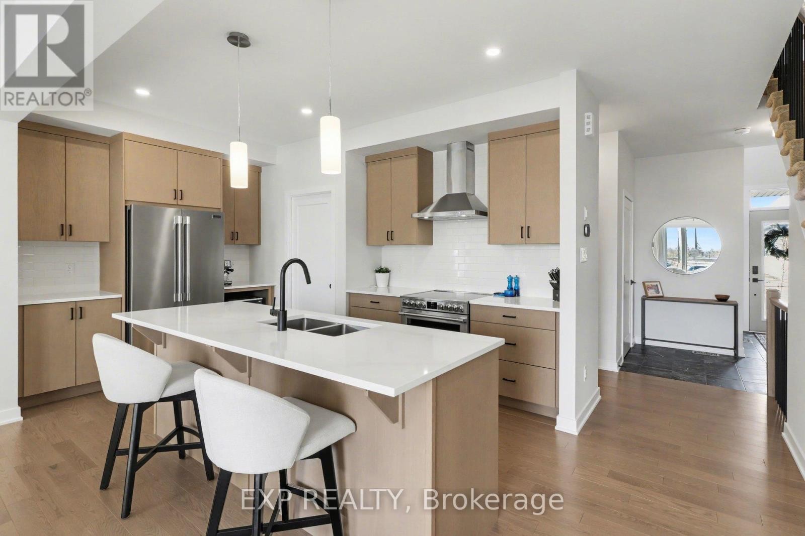 












540 MONTJAY ROAD

,
Ottawa,




Ontario
K4A5R2

