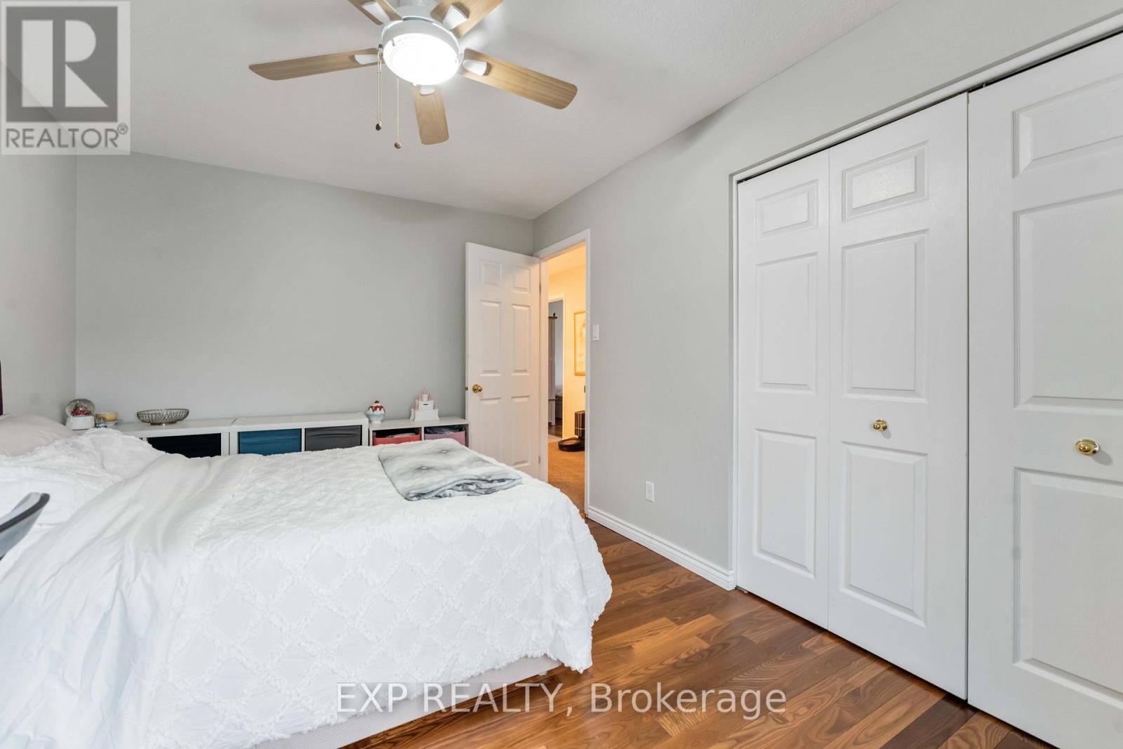 












3 NAKOTA WAY

,
Ottawa,




Ontario
K2J4E9

