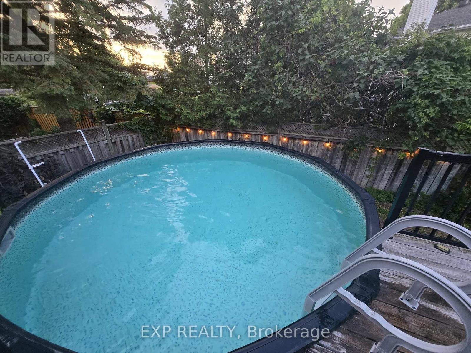 












3 NAKOTA WAY

,
Ottawa,




Ontario
K2J4E9

