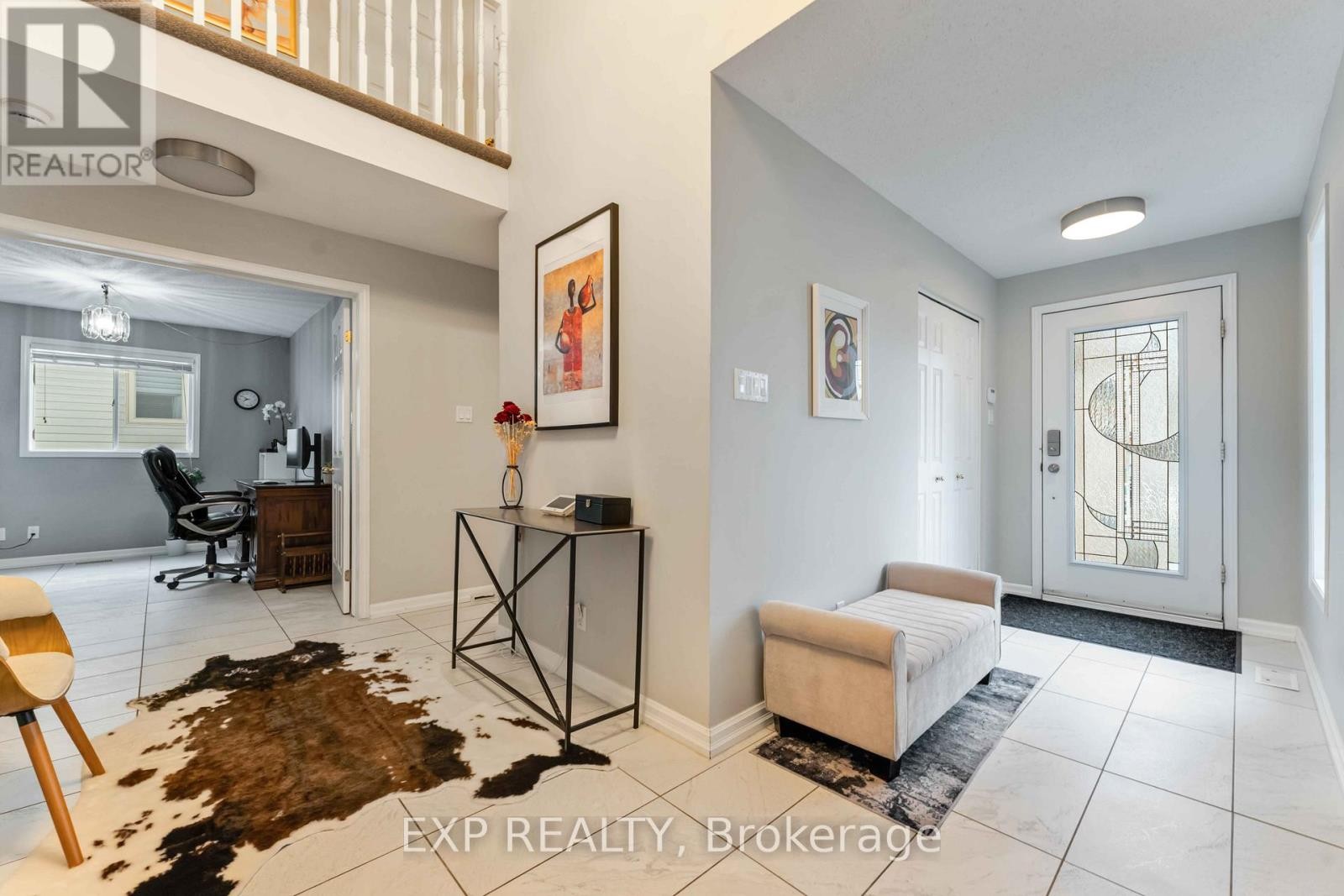 












3 NAKOTA WAY

,
Ottawa,




Ontario
K2J4E9

