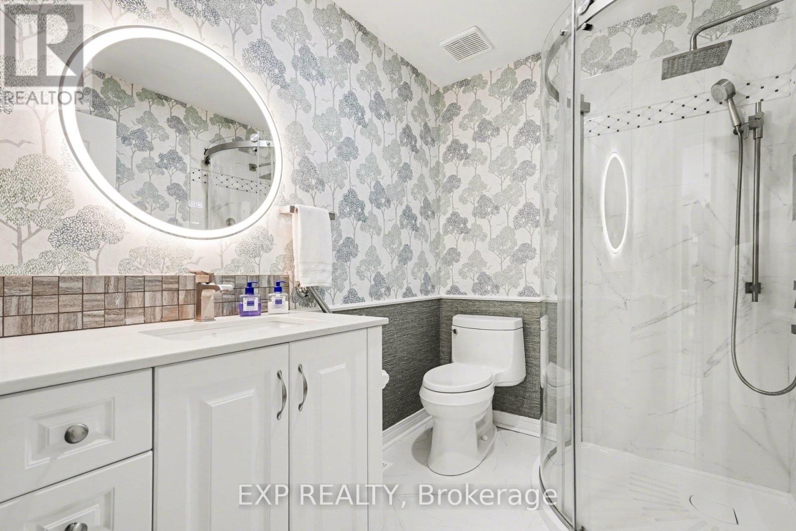 












41 BUNTING LANE

,
Ottawa,




Ontario
K2M2P7

