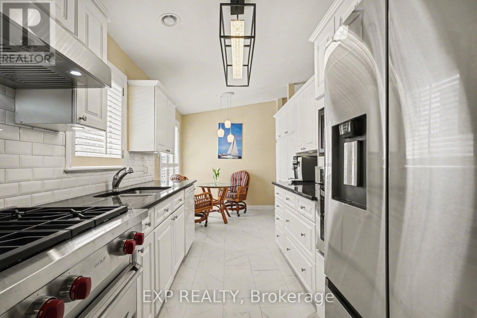 












41 BUNTING LANE

,
Ottawa,




Ontario
K2M2P7

