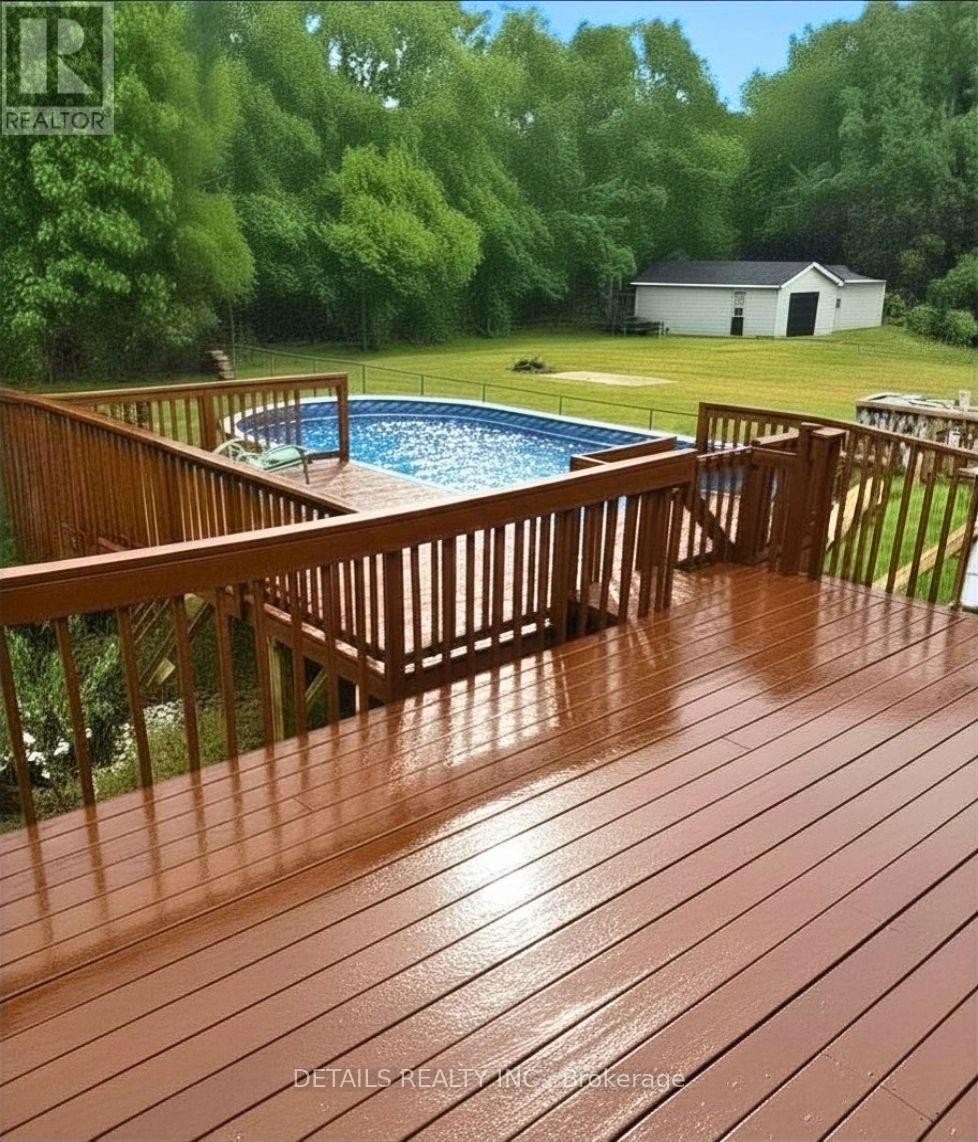 












7 TILLY LANE

,
North Grenville,




Ontario
K0G1S0

