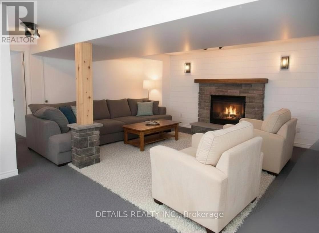 












7 TILLY LANE

,
North Grenville,




Ontario
K0G1S0

