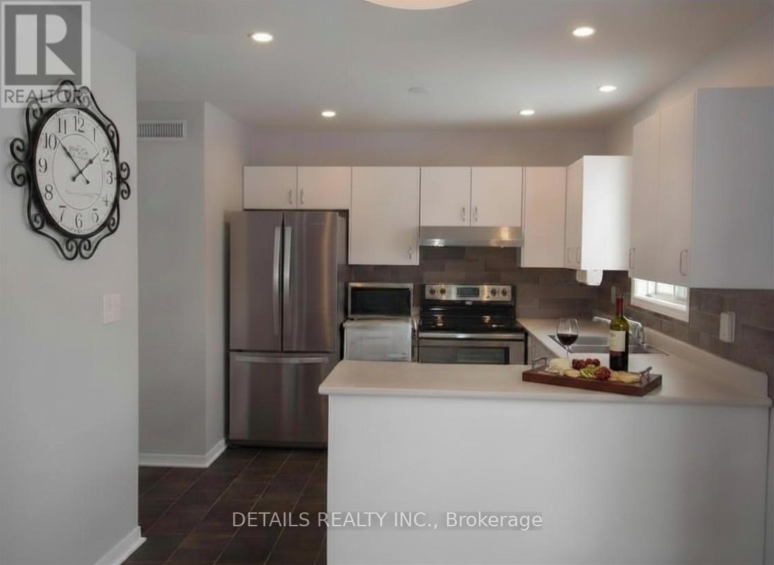 












7 TILLY LANE

,
North Grenville,




Ontario
K0G1S0

