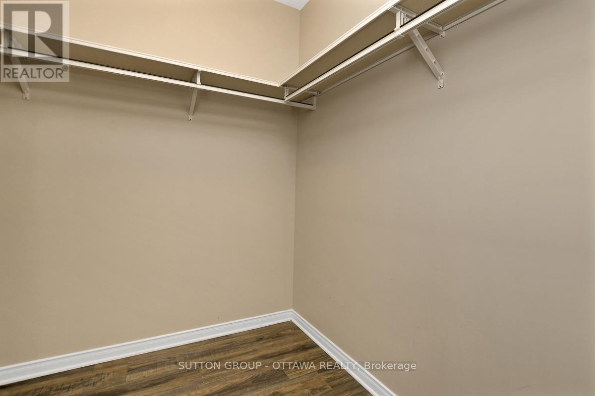 












124 CEDARDOWN PRIVATE

,
Ottawa,




Ontario
K2J0W2


