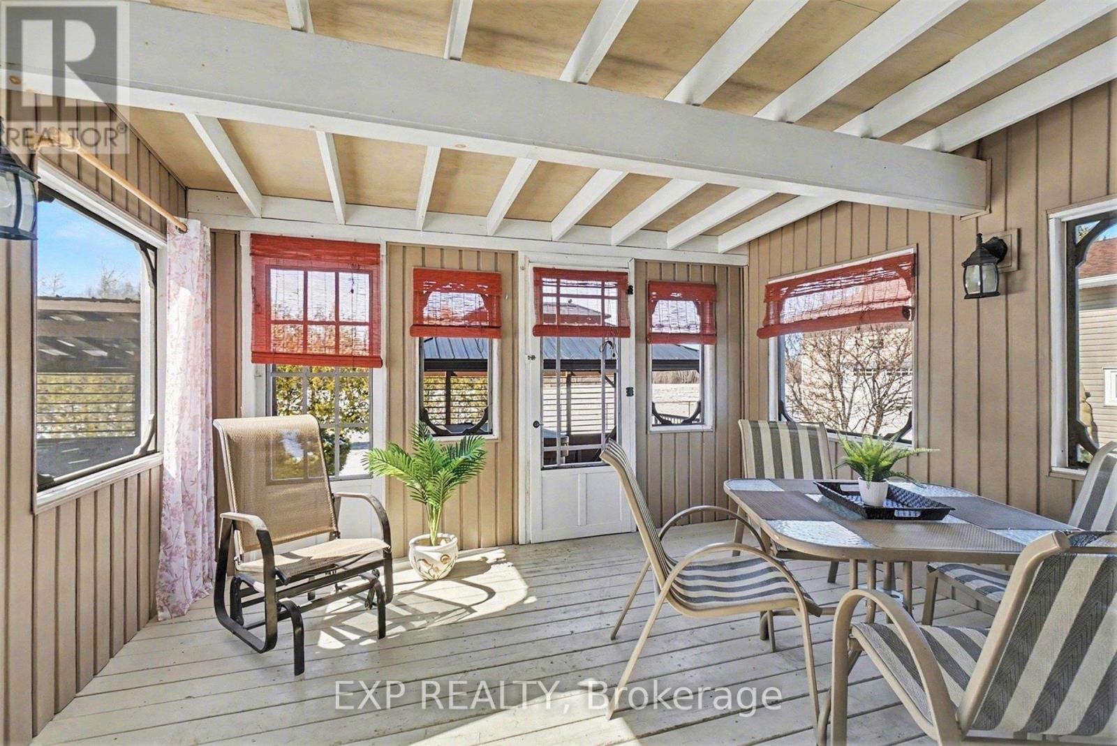 












3238 DROUIN ROAD

,
Clarence-Rockland,




Ontario
K0A2A0

