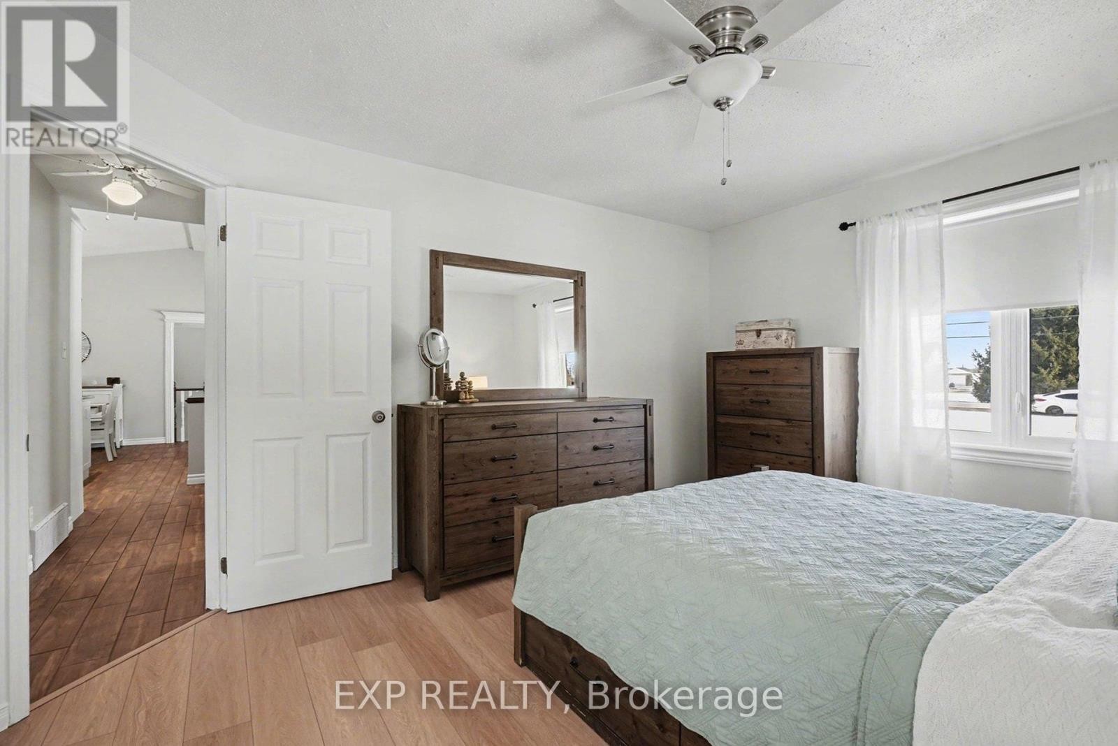 












3238 DROUIN ROAD

,
Clarence-Rockland,




Ontario
K0A2A0

