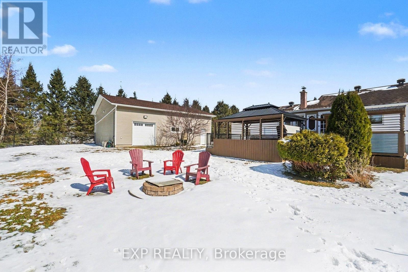 












3238 DROUIN ROAD

,
Clarence-Rockland,




Ontario
K0A2A0


