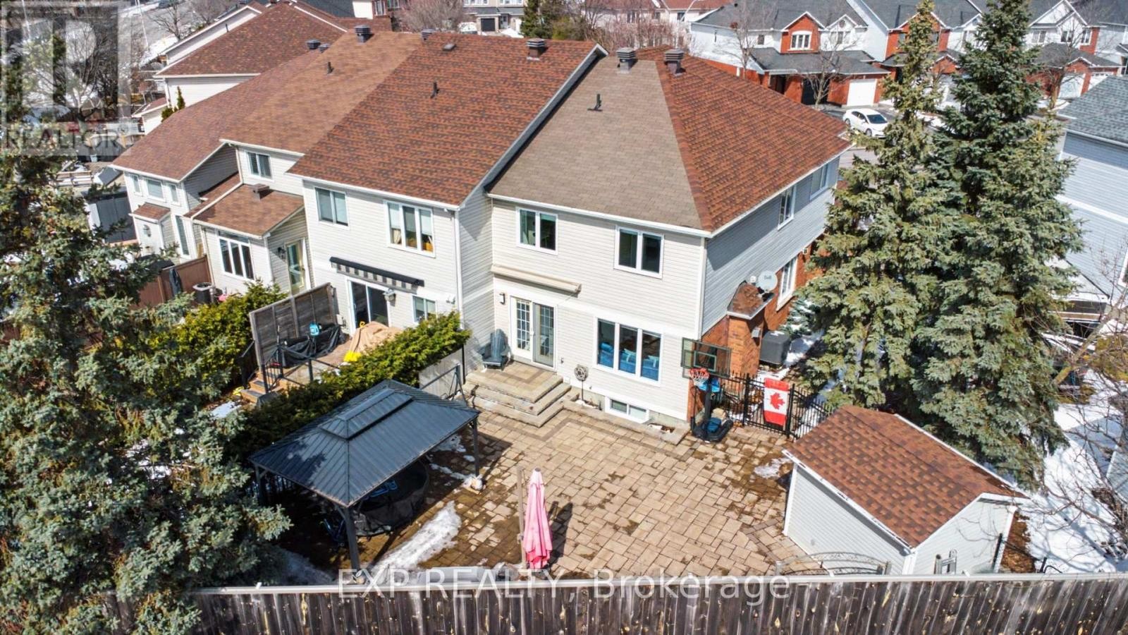 












4630 OGILVIE WALK CRESCENT

,
Ottawa,




Ontario
K1J1G7

