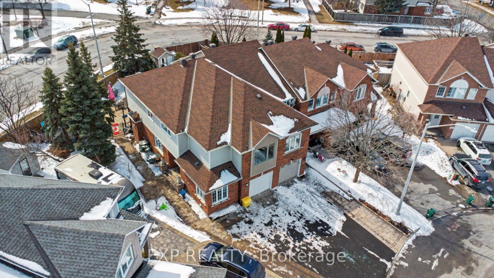 












4630 OGILVIE WALK CRESCENT

,
Ottawa,




Ontario
K1J1G7

