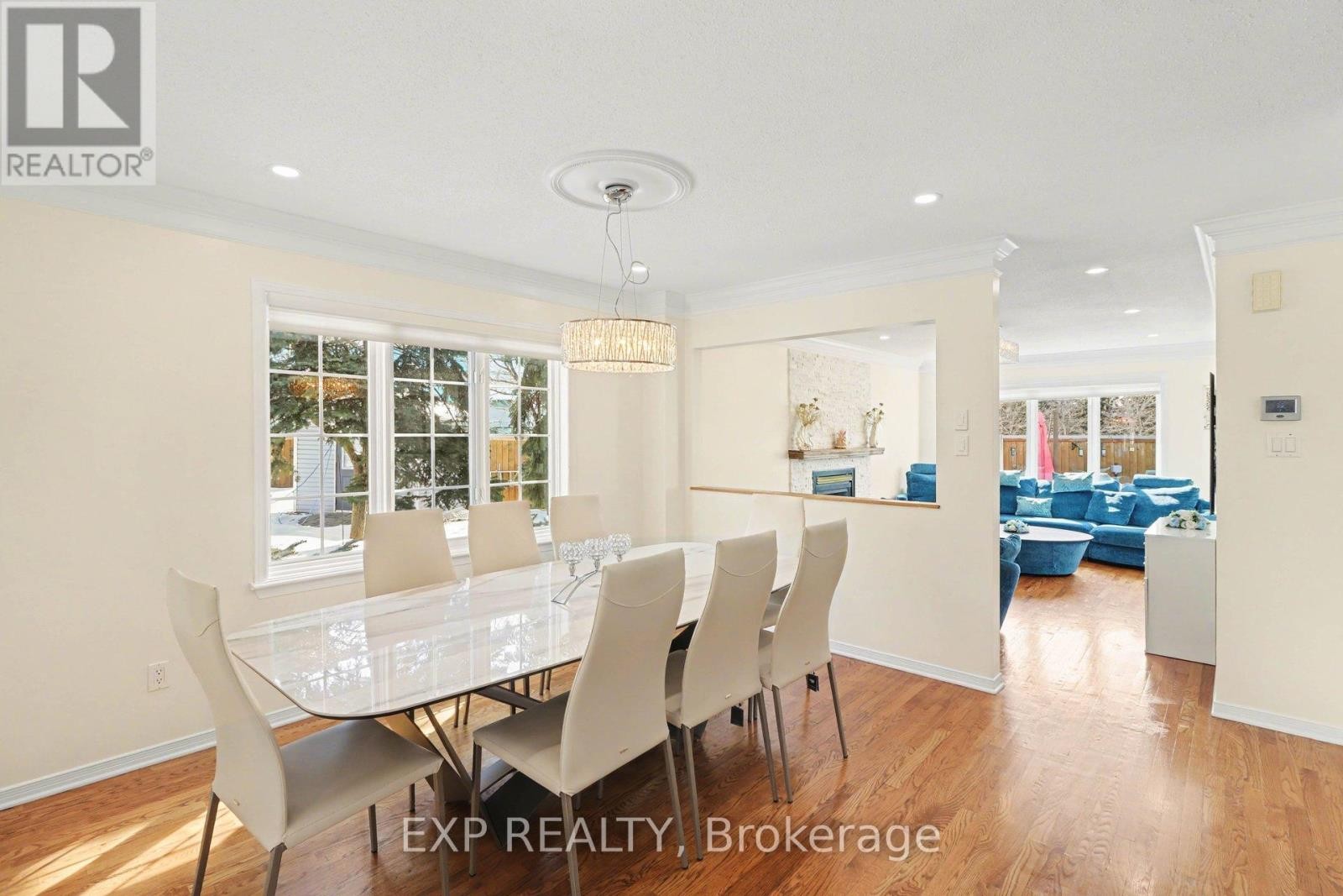 












4630 OGILVIE WALK CRESCENT

,
Ottawa,




Ontario
K1J1G7

