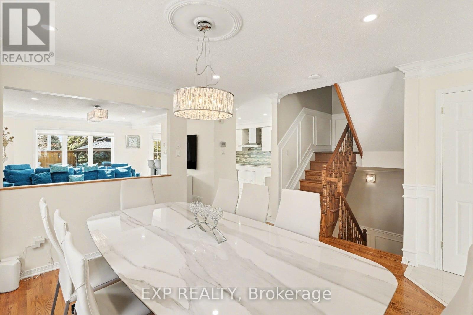 












4630 OGILVIE WALK CRESCENT

,
Ottawa,




Ontario
K1J1G7

