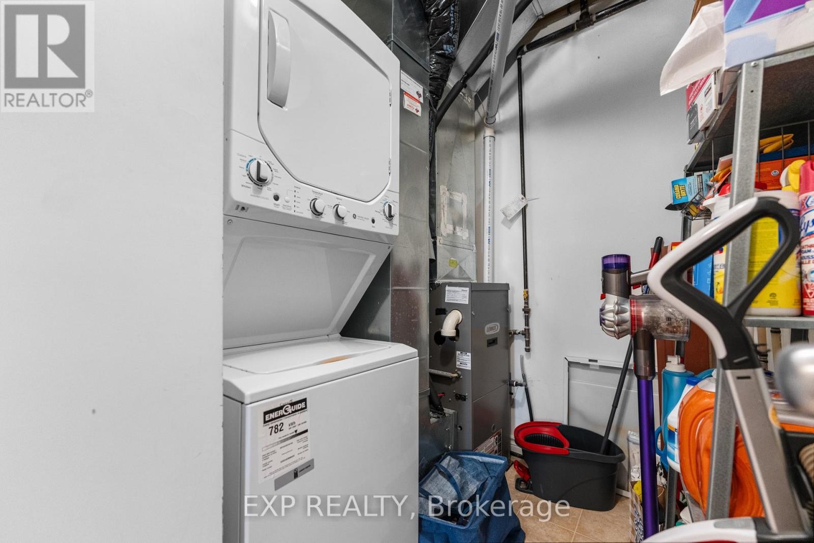 












2 - 2- 385 PASEO PRIVATE

,
Ottawa,




Ontario
K2G4N7

