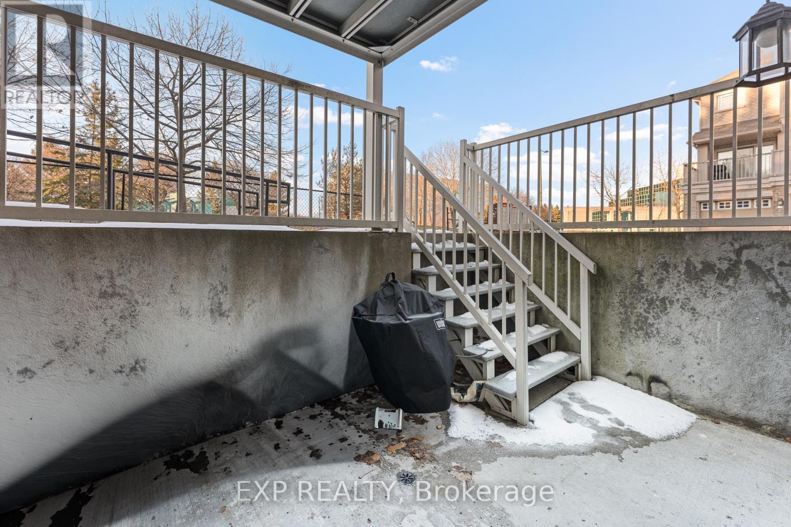 












2 - 2- 385 PASEO PRIVATE

,
Ottawa,




Ontario
K2G4N7

