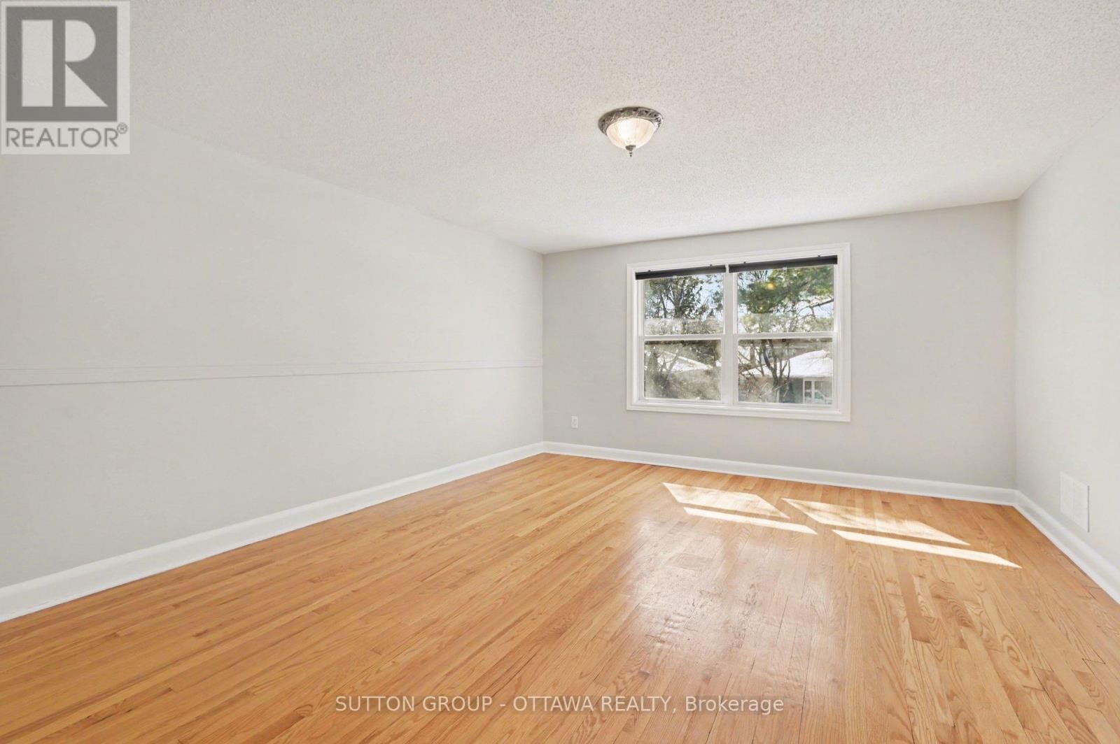 












1071 ALDEA AVENUE

,
Ottawa,




Ontario
K1H8B8

