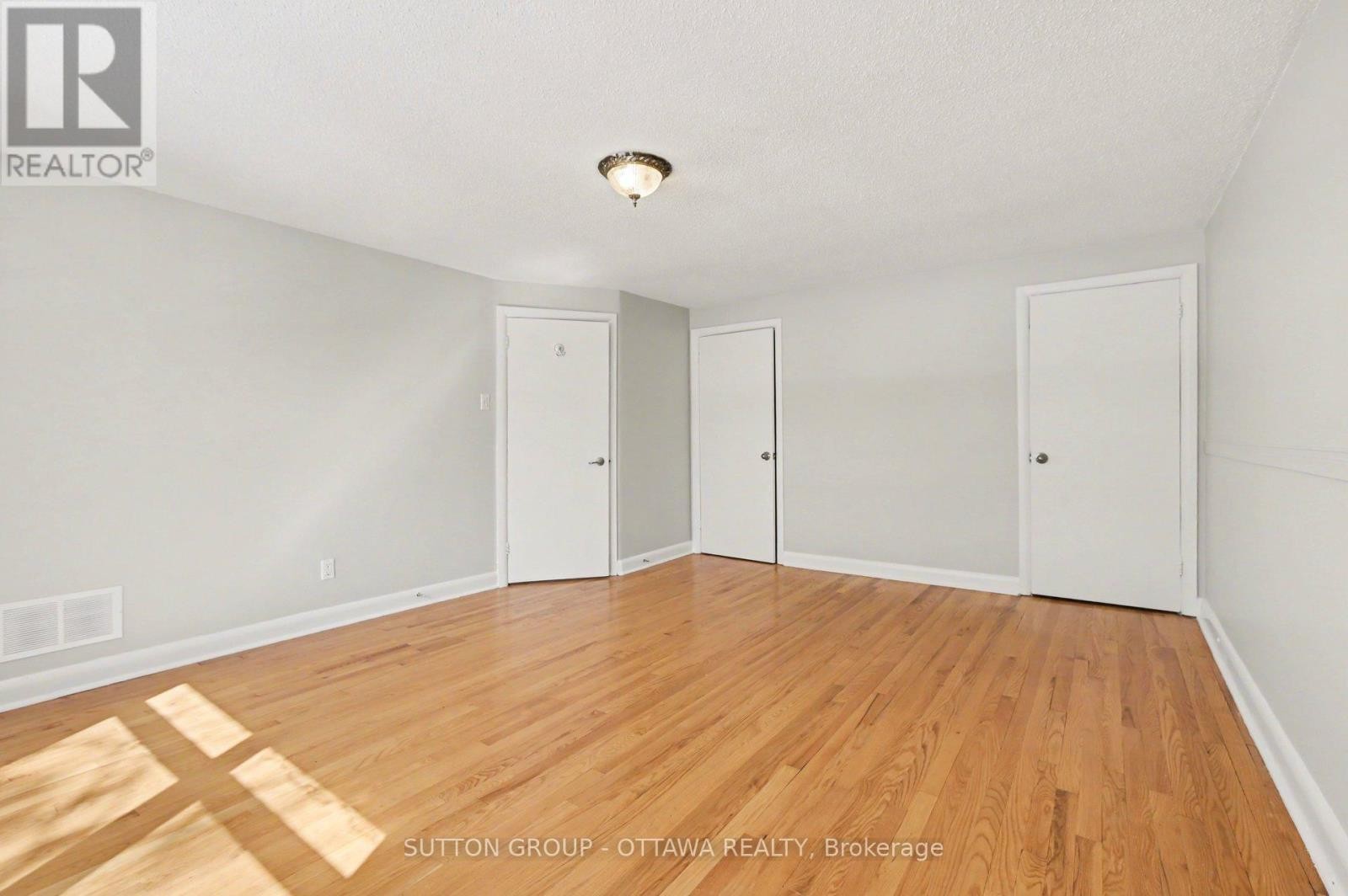 












1071 ALDEA AVENUE

,
Ottawa,




Ontario
K1H8B8

