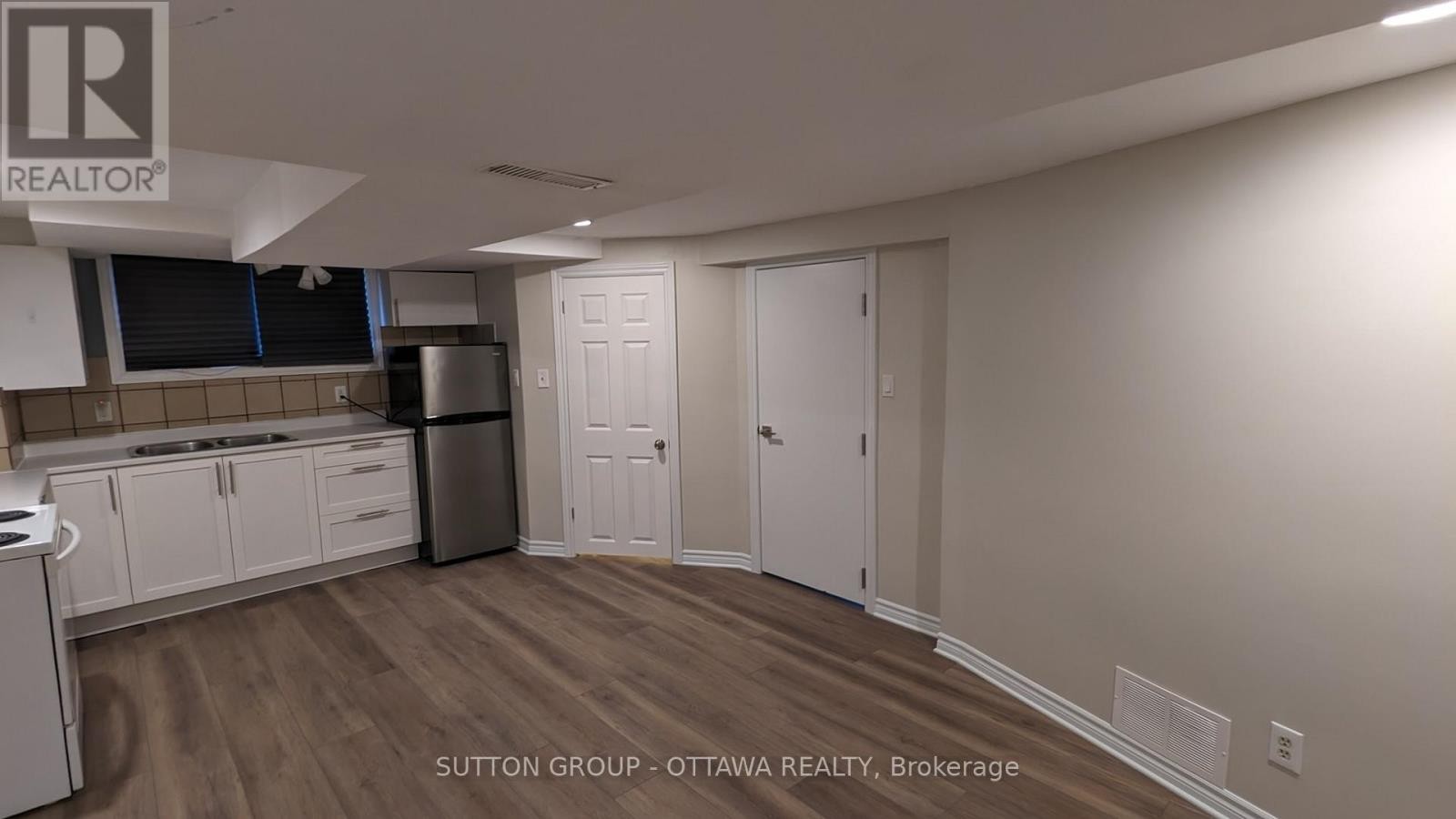 












1071 ALDEA AVENUE

,
Ottawa,




Ontario
K1H8B8

