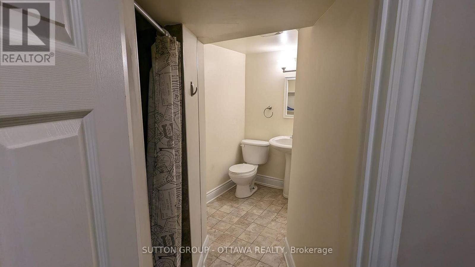 












1071 ALDEA AVENUE

,
Ottawa,




Ontario
K1H8B8

