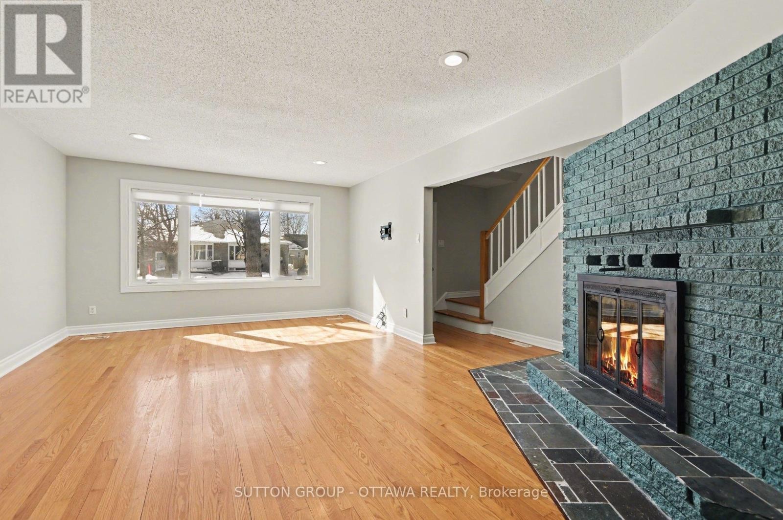 












1071 ALDEA AVENUE

,
Ottawa,




Ontario
K1H8B8

