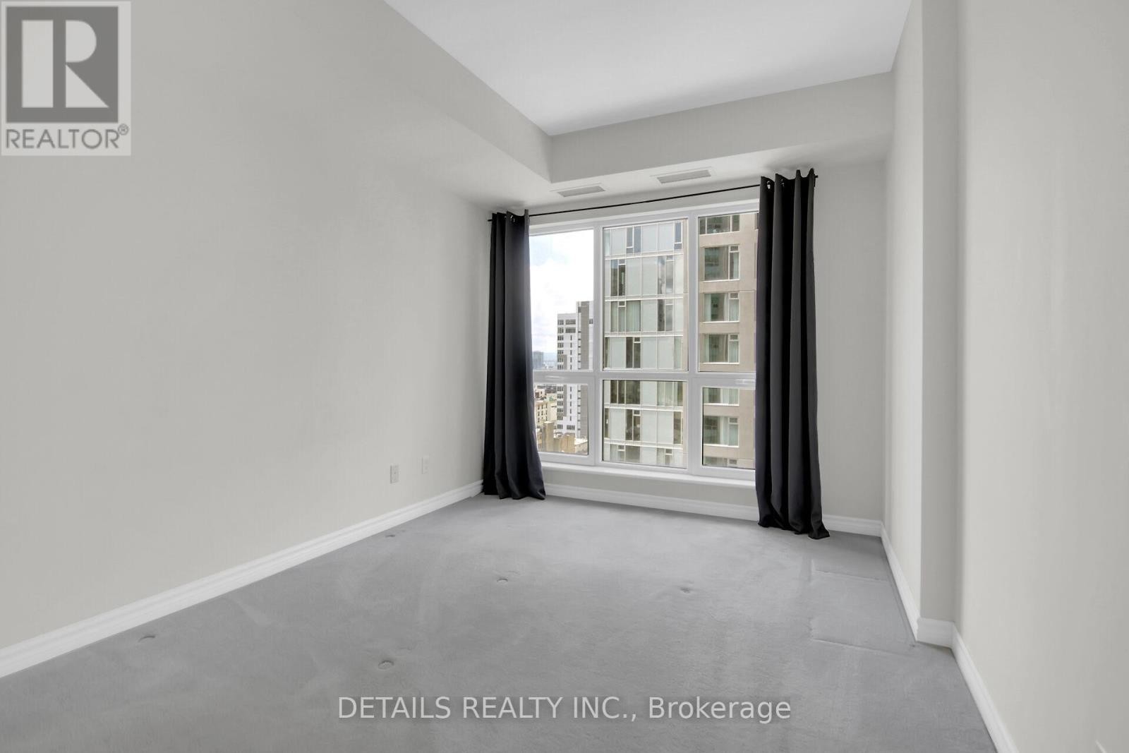 












1202 - 200 RIDEAU STREET

,
Ottawa,




Ontario
K1N5Y1

