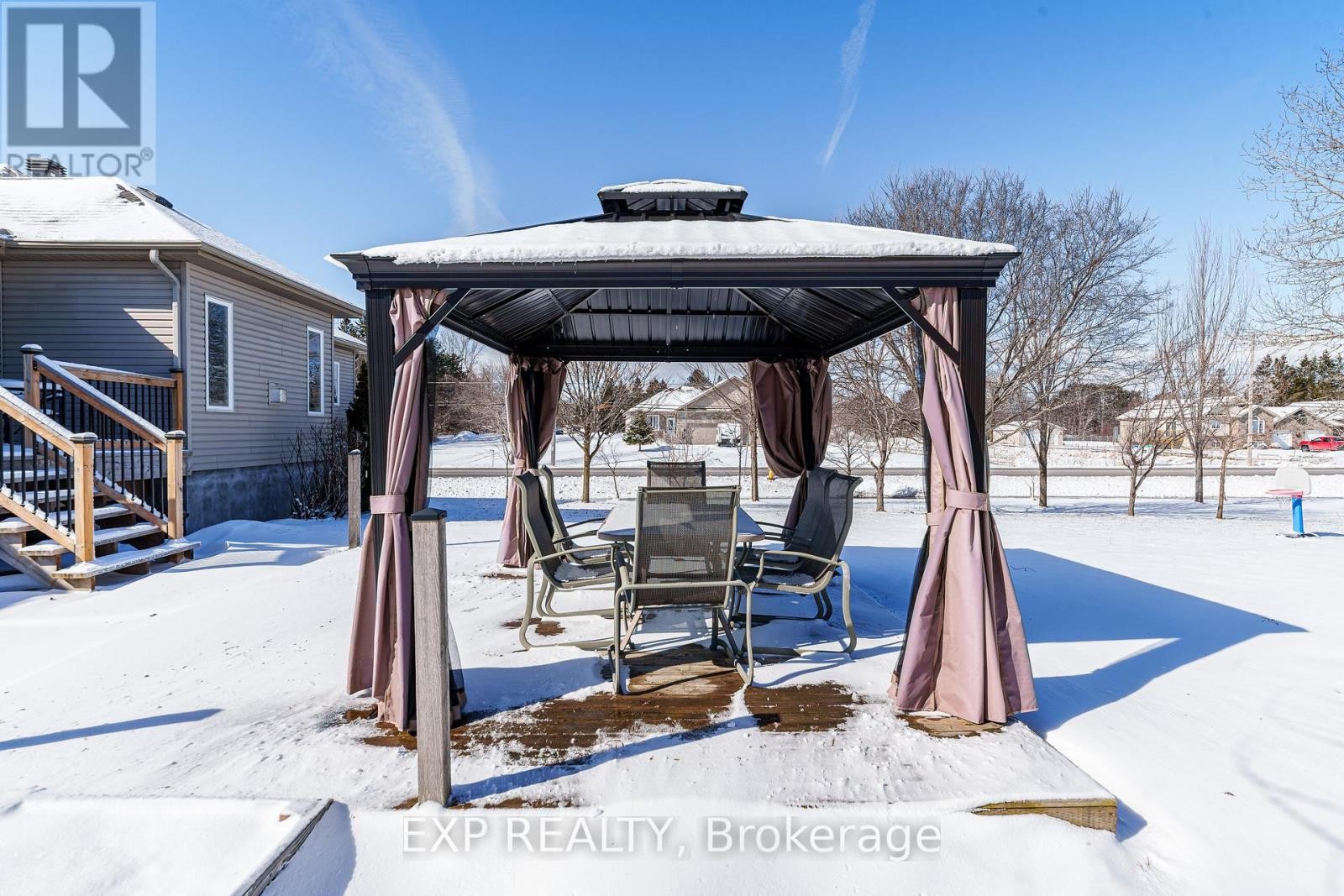 












1899 FARISITA DRIVE

,
Ottawa,




Ontario
K0A3H0

