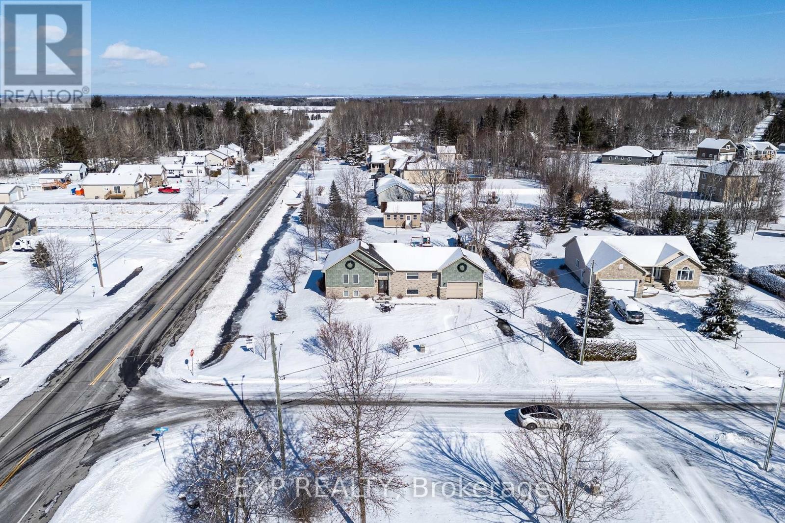 












1899 FARISITA DRIVE

,
Ottawa,




Ontario
K0A3H0

