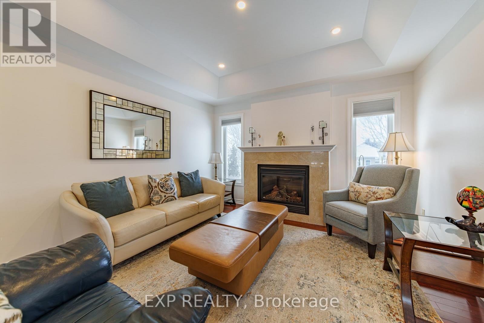 












1899 FARISITA DRIVE

,
Ottawa,




Ontario
K0A3H0

