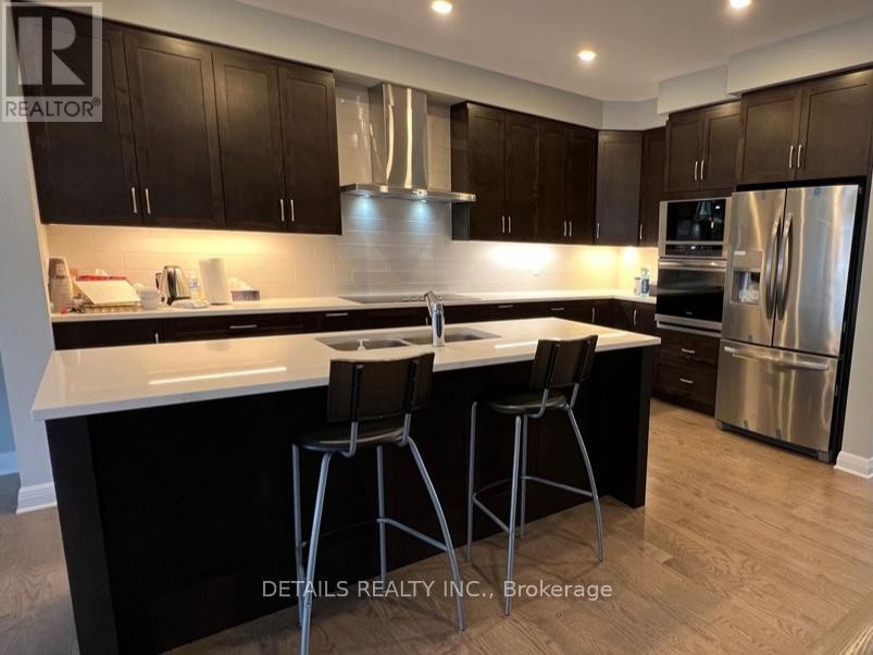 












303 WIGWAS STREET

,
Ottawa,




Ontario
K1K5A1

