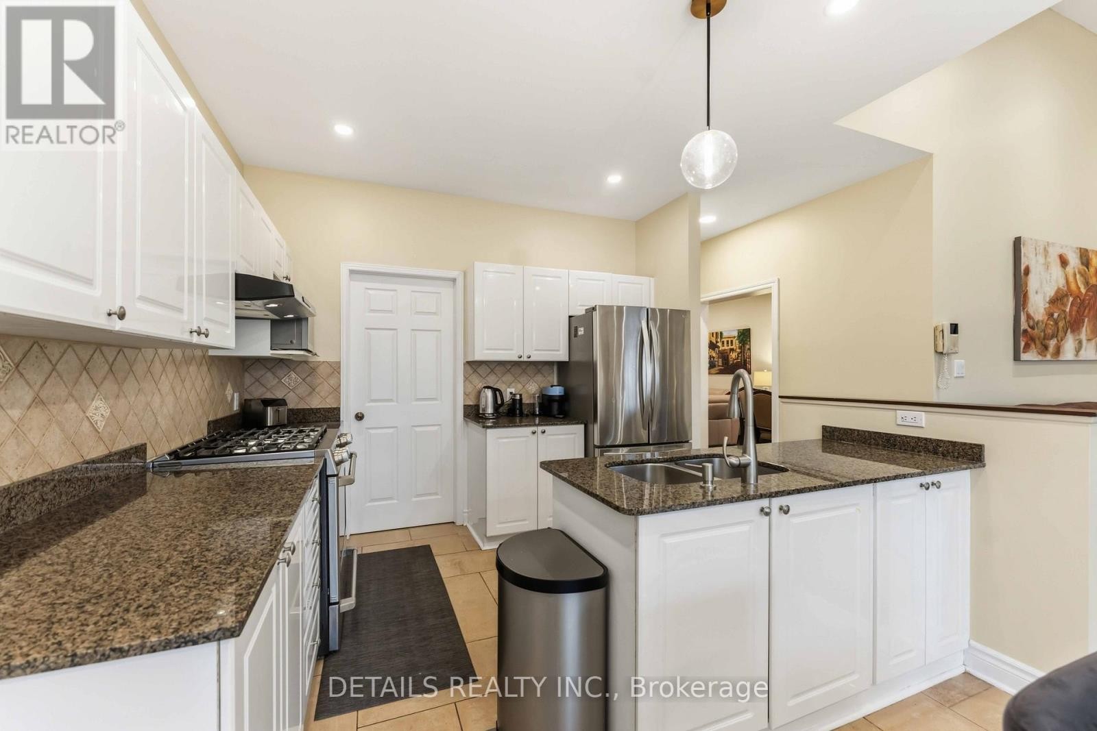 












4124 WOLFE POINT WAY

,
Ottawa,




Ontario
K1V1P4

