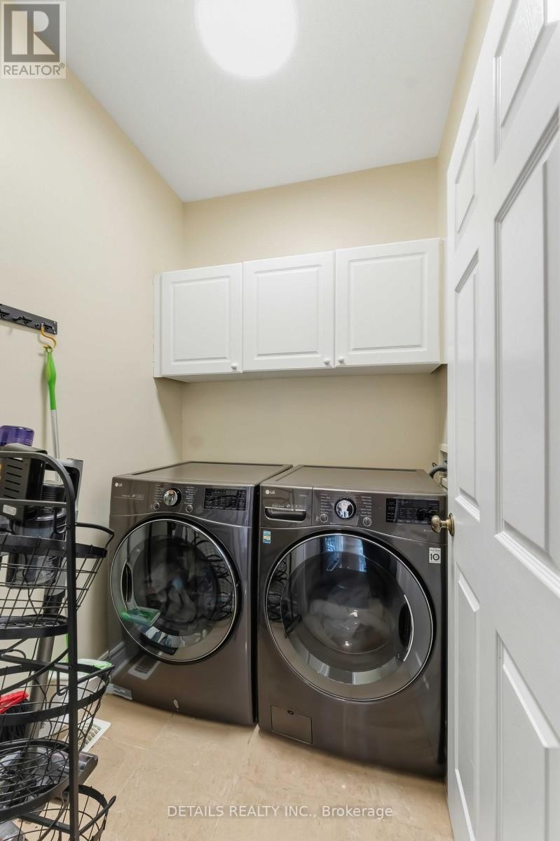












4124 WOLFE POINT WAY

,
Ottawa,




Ontario
K1V1P4

