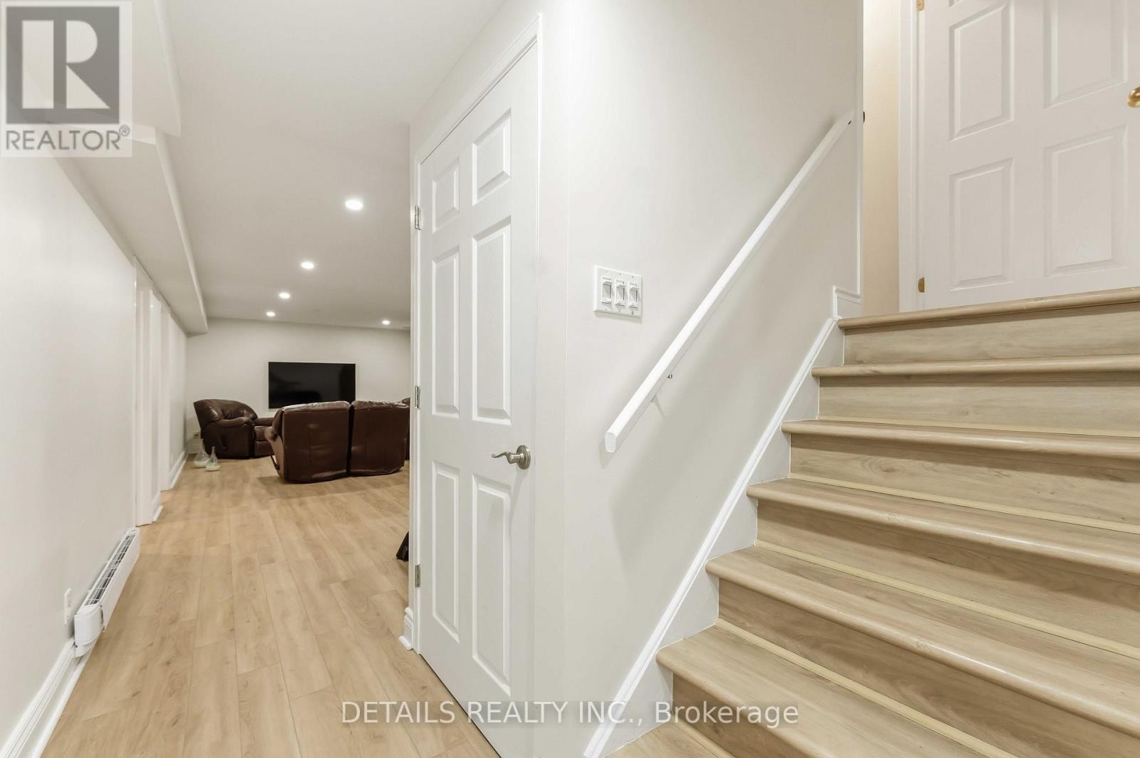 












4124 WOLFE POINT WAY

,
Ottawa,




Ontario
K1V1P4

