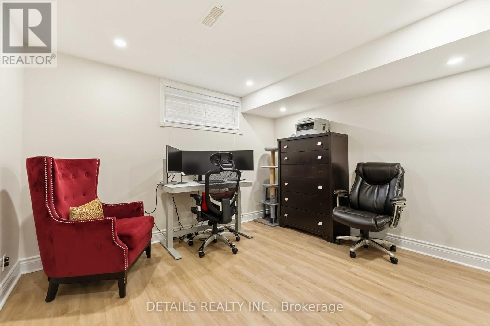 












4124 WOLFE POINT WAY

,
Ottawa,




Ontario
K1V1P4

