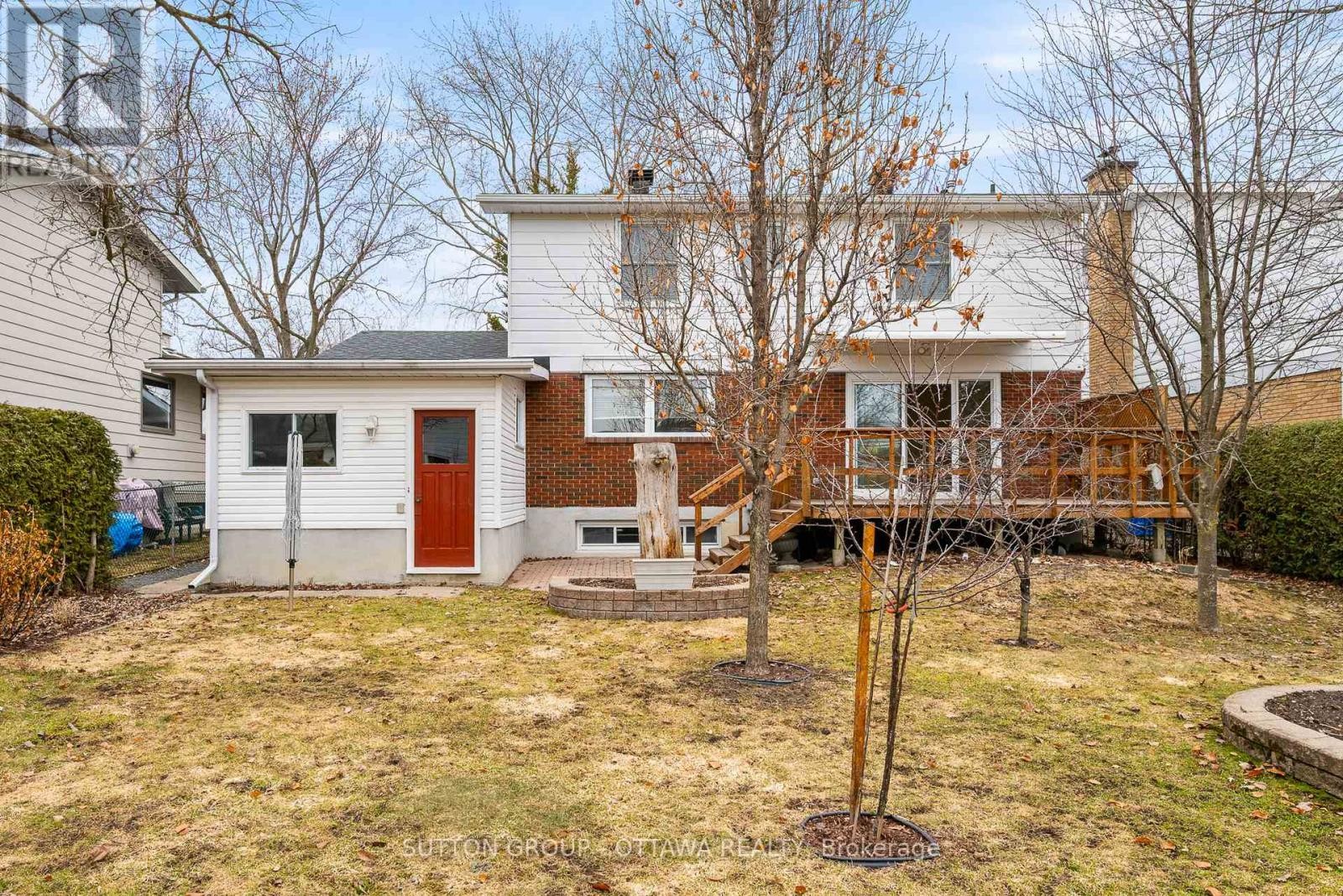 












2391 OGILVIE ROAD

,
Ottawa,




Ontario
K1J7N4

