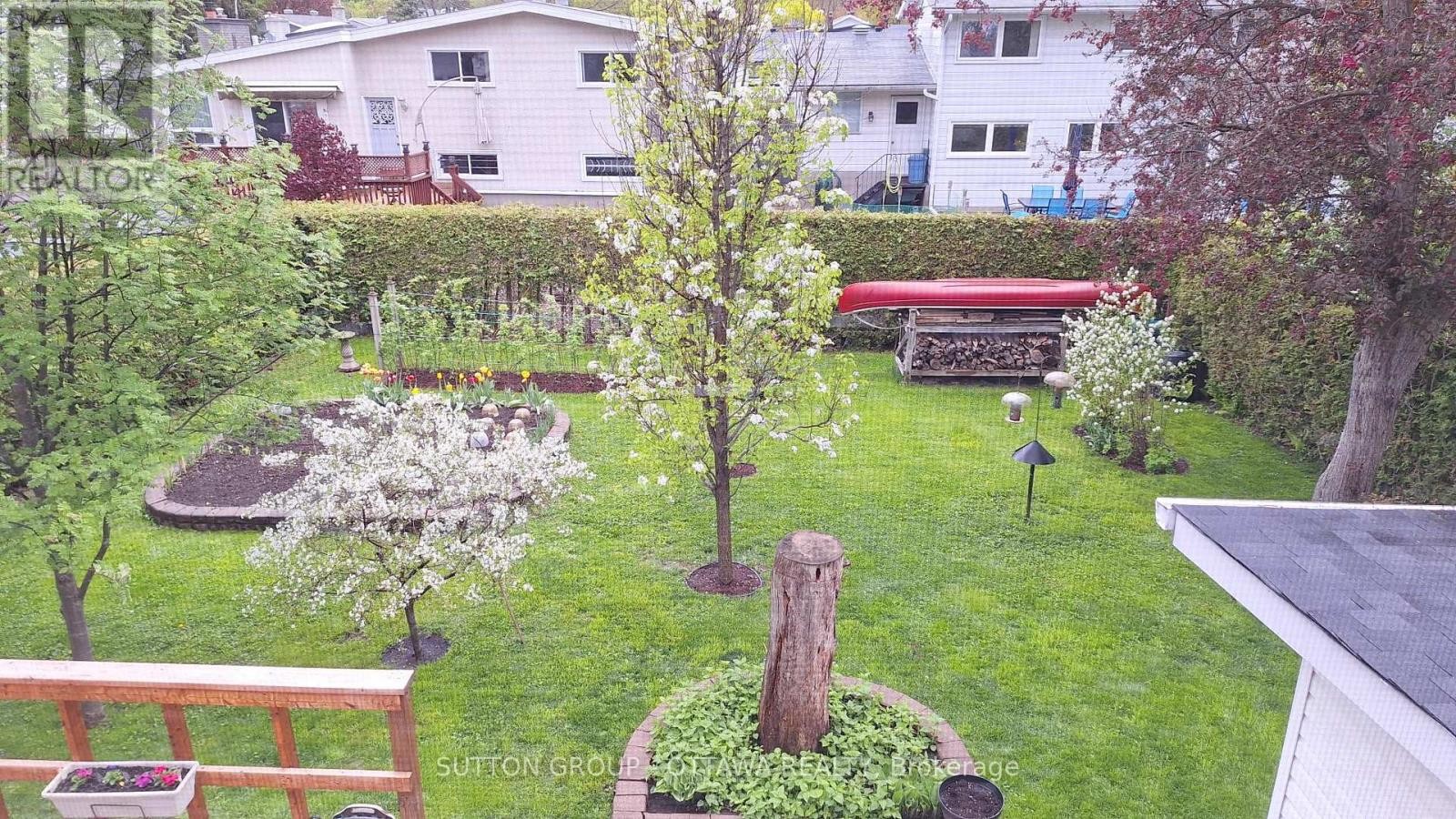 












2391 OGILVIE ROAD

,
Ottawa,




Ontario
K1J7N4

