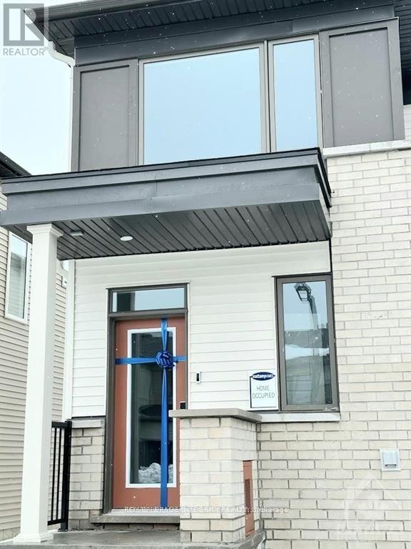 












2489 WATERCOLOURS WAY

,
Ottawa,




Ontario
K2J7B1

