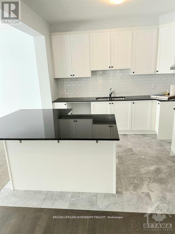 












2489 WATERCOLOURS WAY

,
Ottawa,




Ontario
K2J7B1

