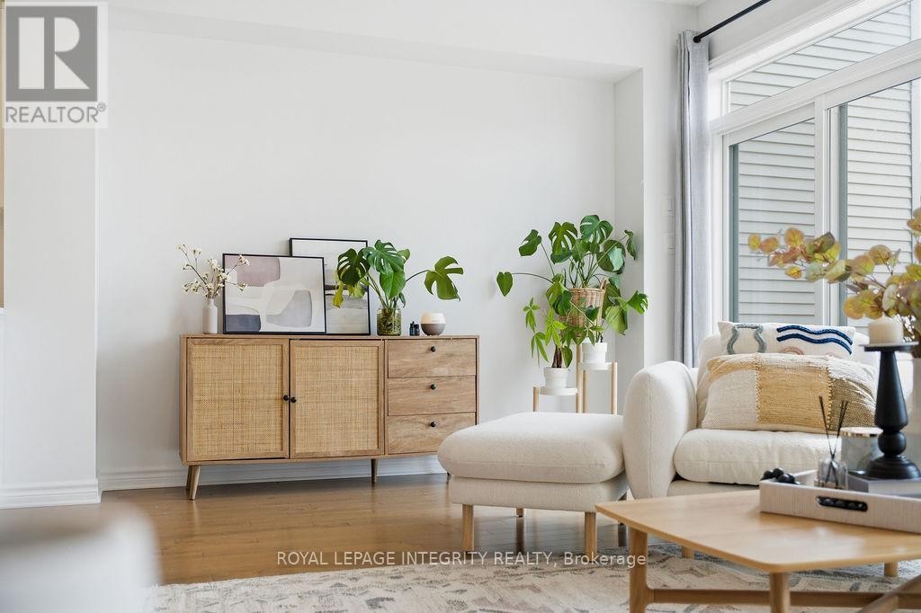 












535 BORBRIDGE AVENUE

,
Ottawa,




Ontario
K4M0J1

