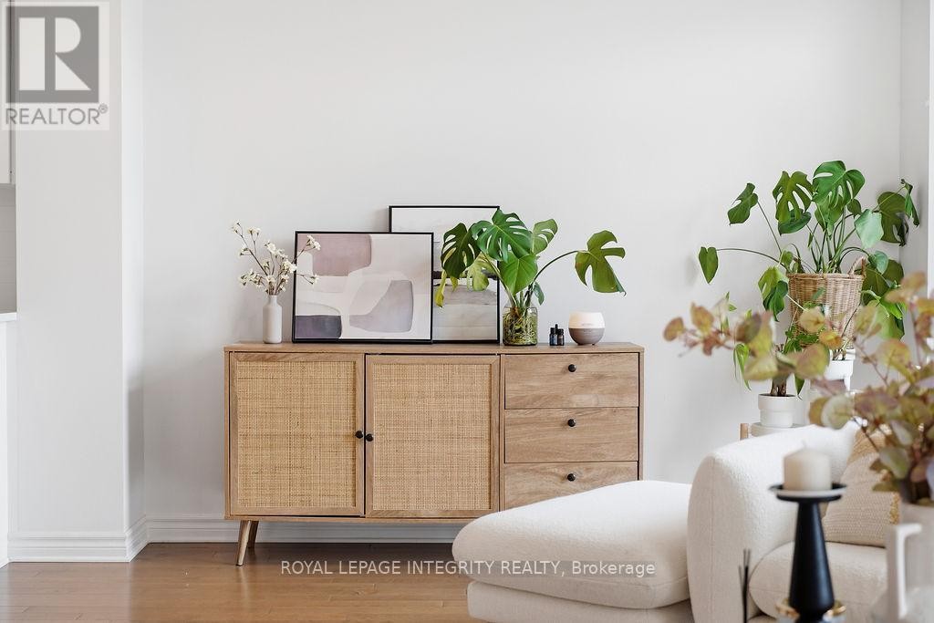 












535 BORBRIDGE AVENUE

,
Ottawa,




Ontario
K4M0J1

