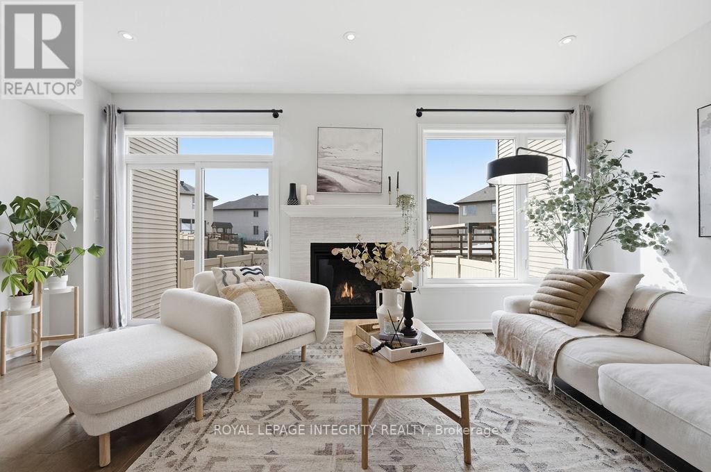 












535 BORBRIDGE AVENUE

,
Ottawa,




Ontario
K4M0J1

