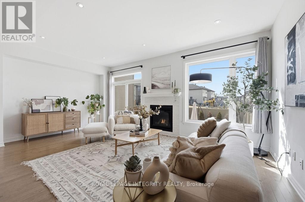 












535 BORBRIDGE AVENUE

,
Ottawa,




Ontario
K4M0J1

