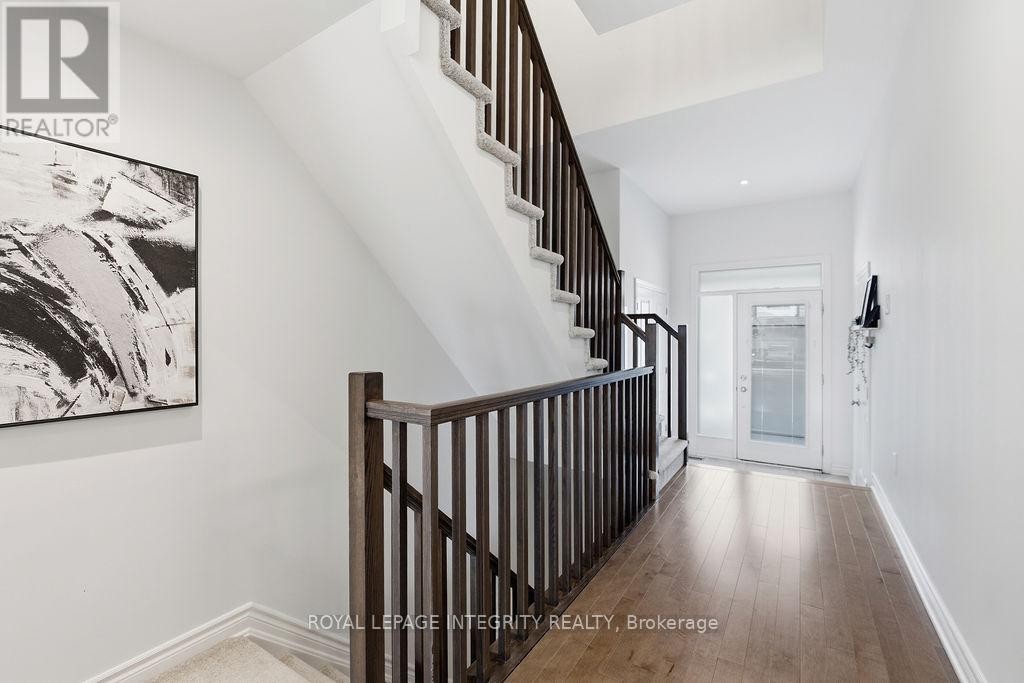 












535 BORBRIDGE AVENUE

,
Ottawa,




Ontario
K4M0J1

