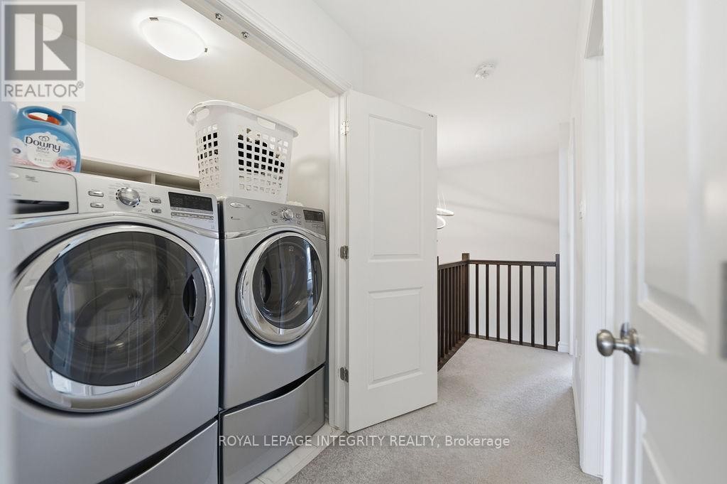 












535 BORBRIDGE AVENUE

,
Ottawa,




Ontario
K4M0J1

